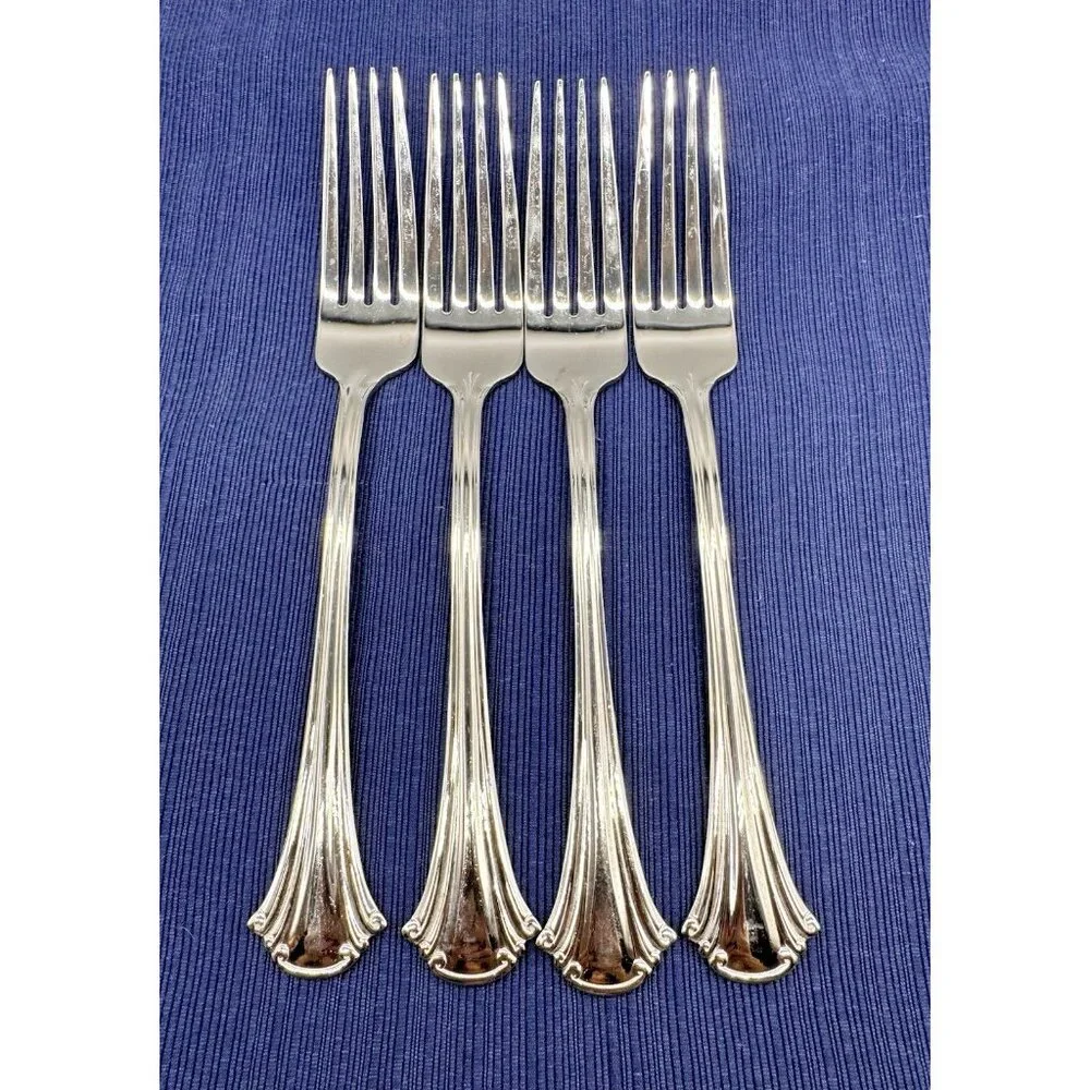 Reed and Barton Cortland Fork Glossy Stainless Flatware 8 inch Lot of‎ 4